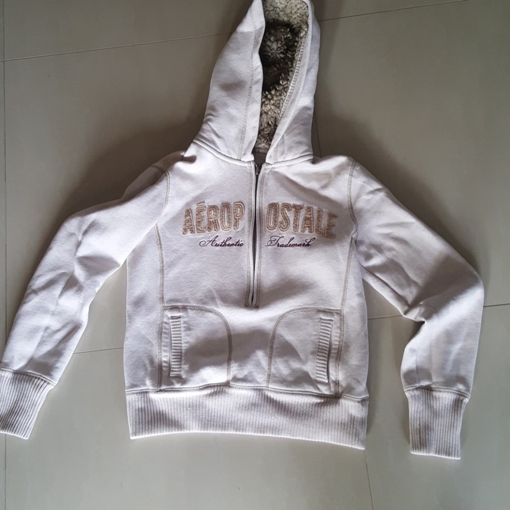 Aeropostale pullover hoodie